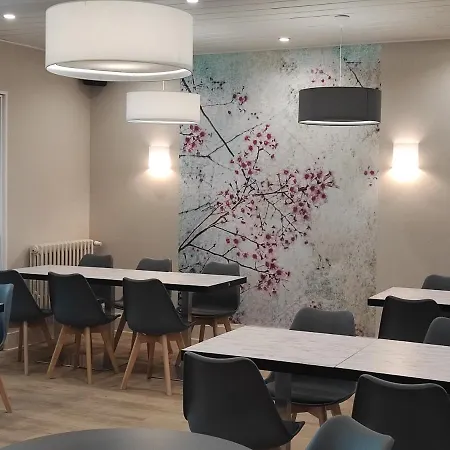 Hotel Le Relais Des Primeurs Logis 3*