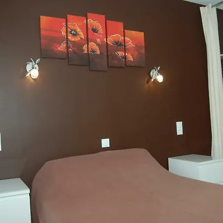 Hotel Le Relais Des Primeurs Logis 3*