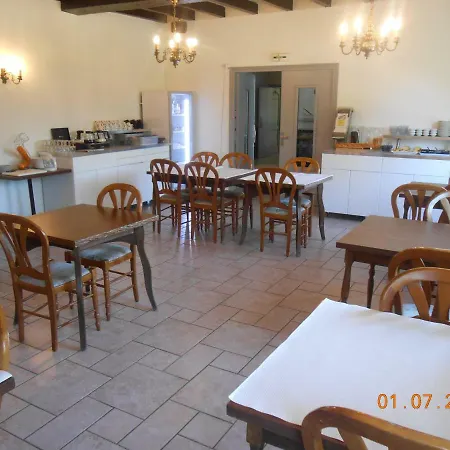 Le Relais Des Primeurs Logis Hotel